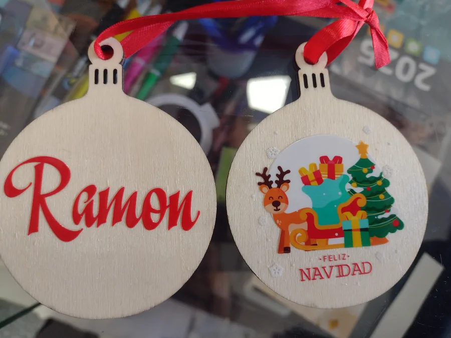 Colgante Navideño de Madera — La Gráfica Tenerife